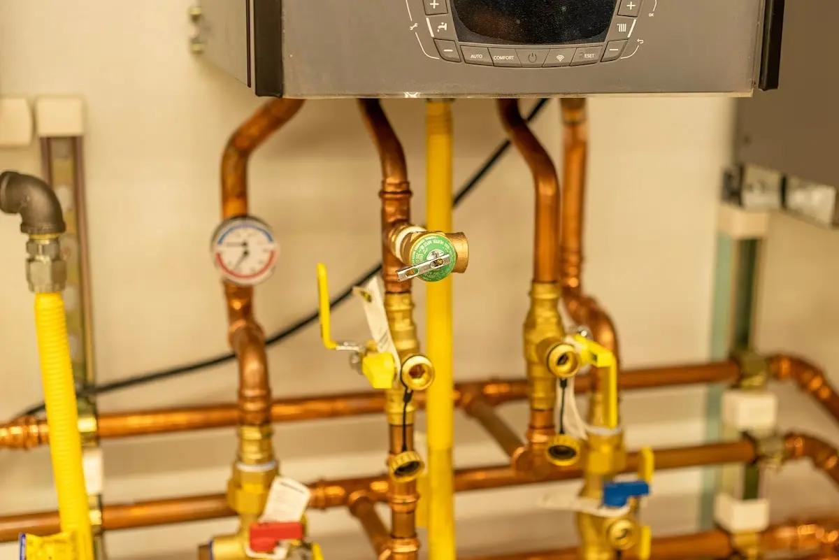 Licensed technician providing Sewer Cleanout for a homeowner in Selma